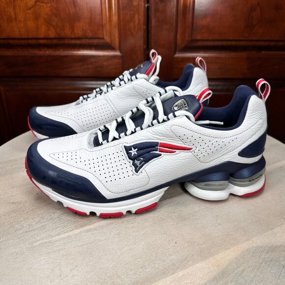 Reebok New England Patriots Men’s Size 10 RB 706 FLU Sneakers White Navy NEW NIB - Picture 3 of 15
